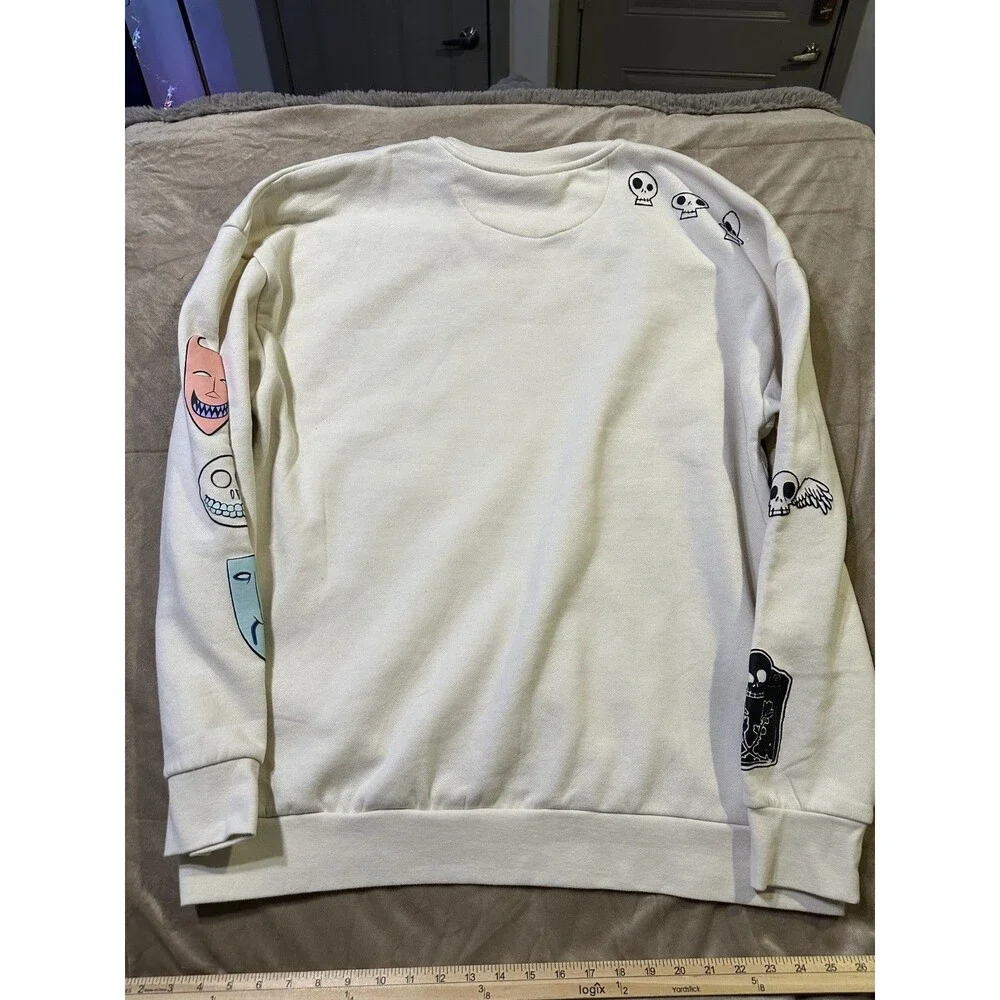 OUR UNIVERSE Nightmare Before Christmas Crewneck ICONS 2X Sweatshirt NWT - Picture 9 of 10